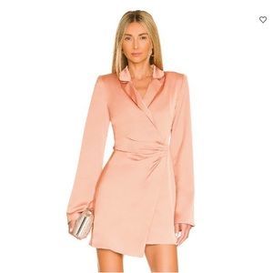 Deonna Blazer Dress in Clay
Lovers and Friends
Color: Clay
Size: L